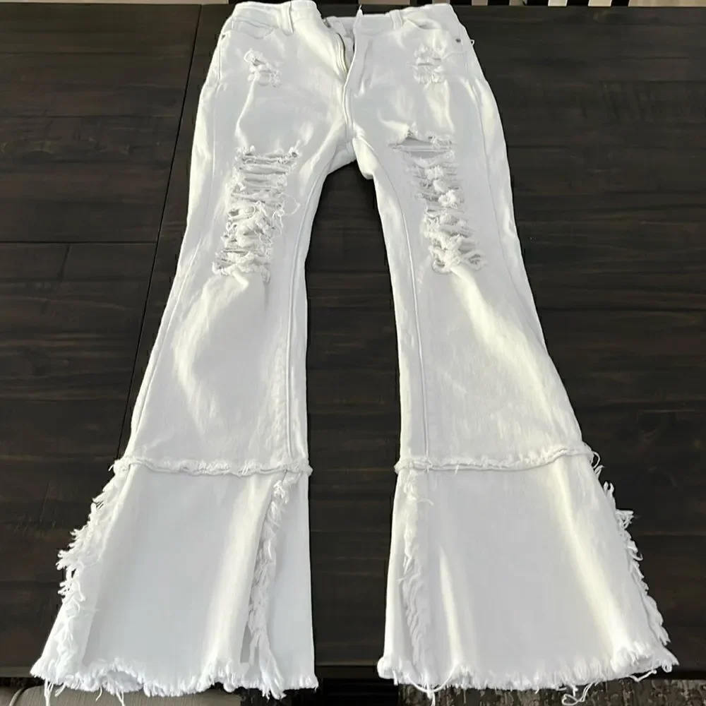 White SHEIN flare jeans